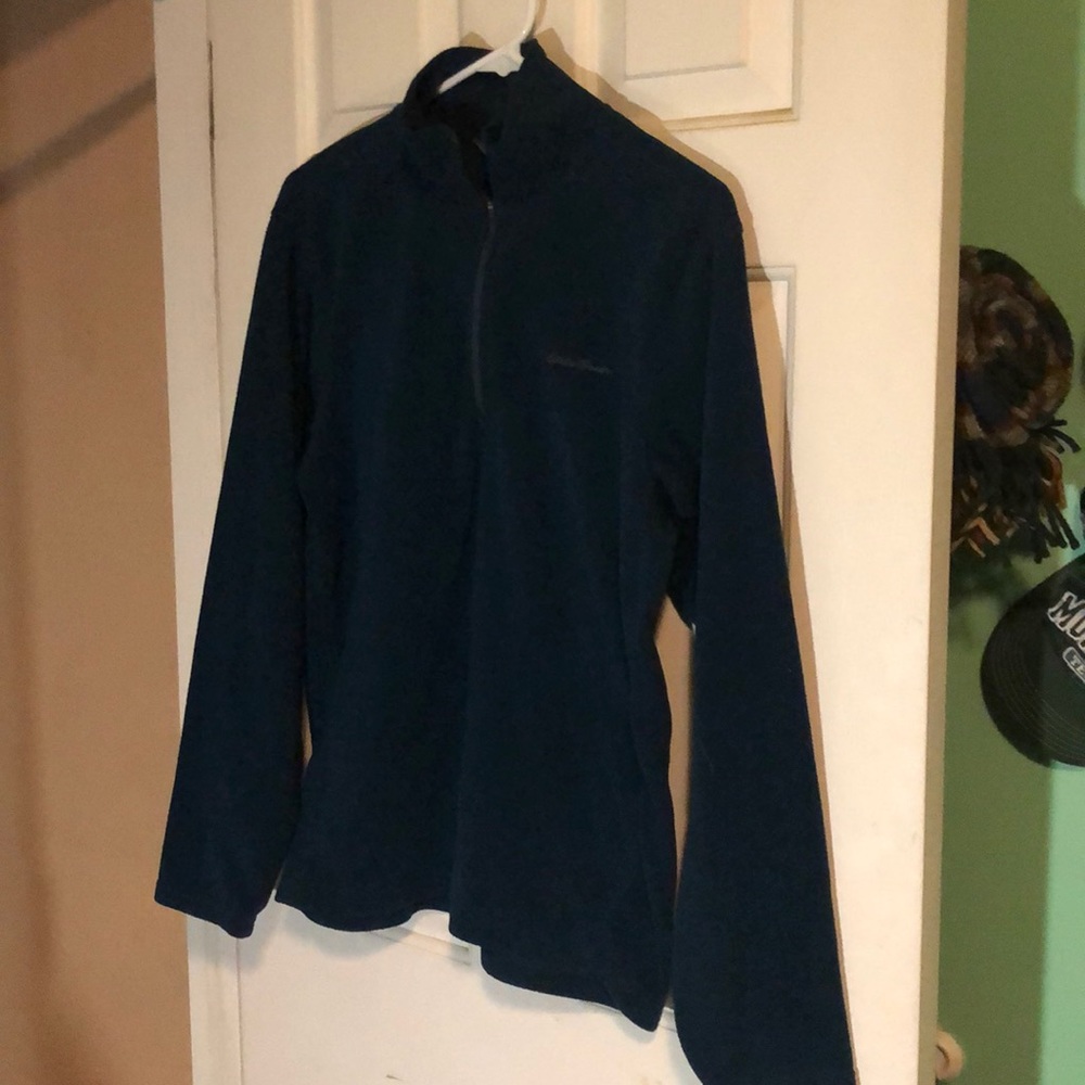 Eddie Bauer men’s small polar fleece top